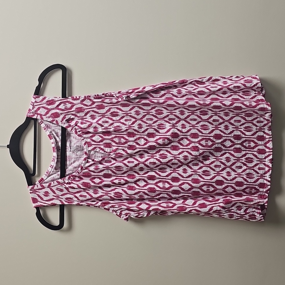 Sleeveless Patterned Top - Pink and White